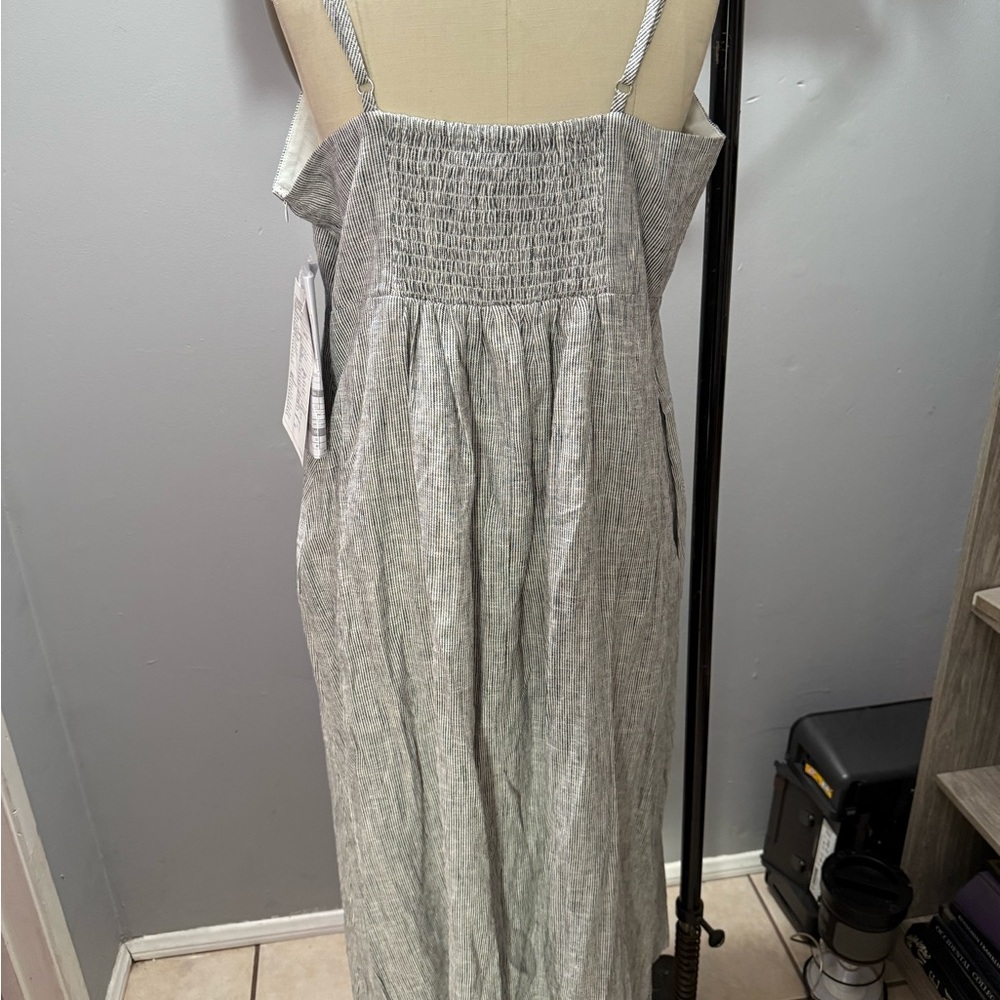 Forever 21 Gray Maxi Dress - Picture 5 of 11
